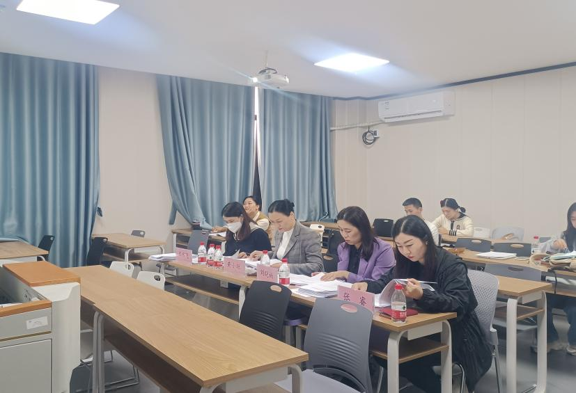 2024届学科教学（音乐）专业硕士开展毕业论文中期检查汇报