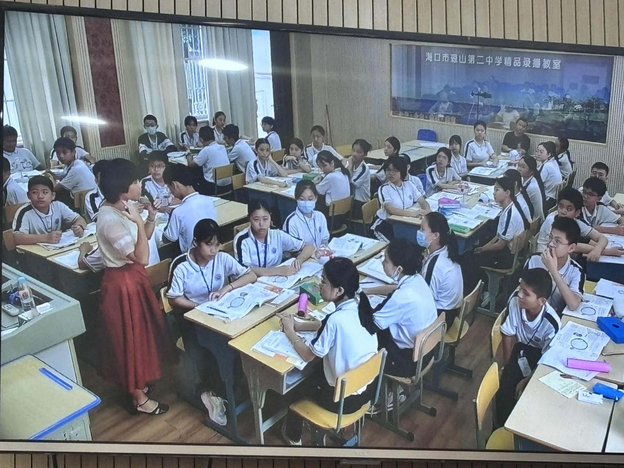 学科教学（生物）开展名师进课堂活动（三）