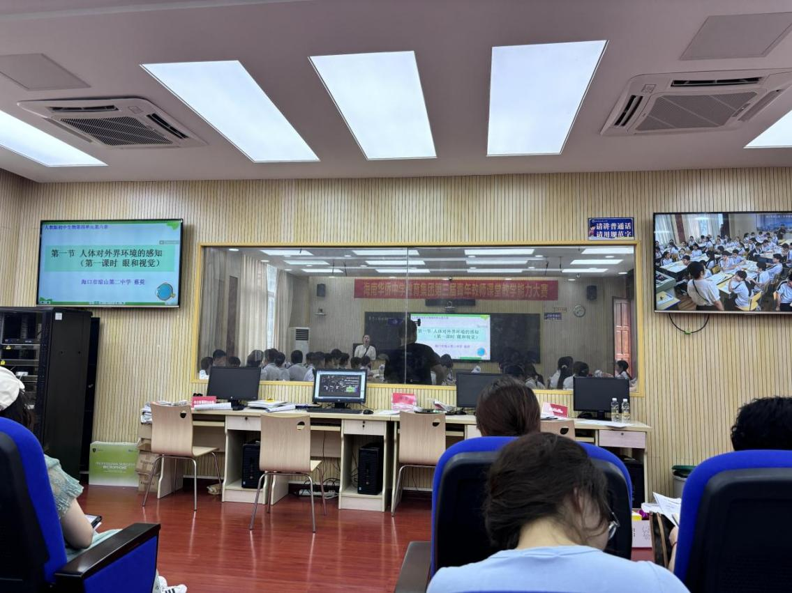 学科教学（生物）开展名师进课堂活动（三）