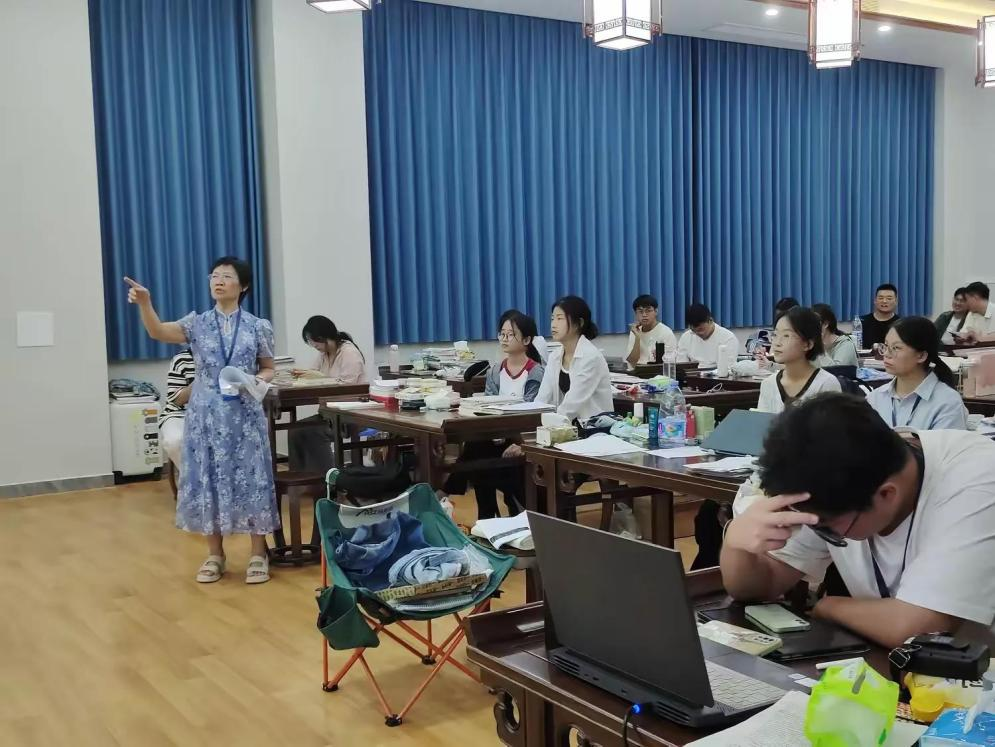 弦歌不缀，且行且思 ——琼海中学实习教师第六周周记