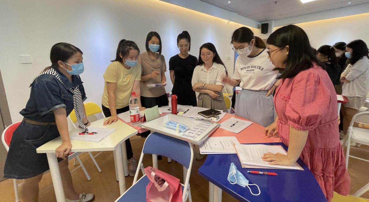 英语学科教学研究团队主持海口市小学英语青年教师教学能力提升第三期工作坊