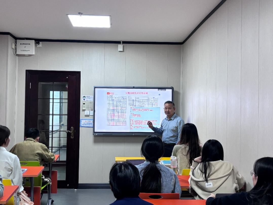 学科教学（数学）“名师进课堂”系列活动（一）
