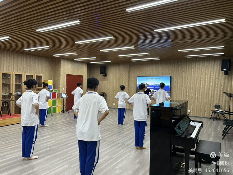感受和声的美 ——保亭中学第四周实习工作纪实