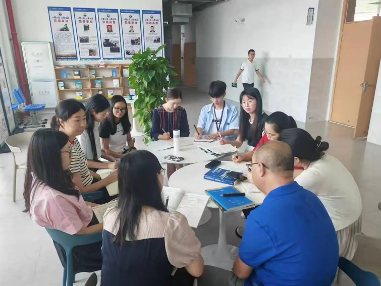 “教海拾贝，霞影伴成长” ——上海外国语大学三亚附属中学实习周记（四）