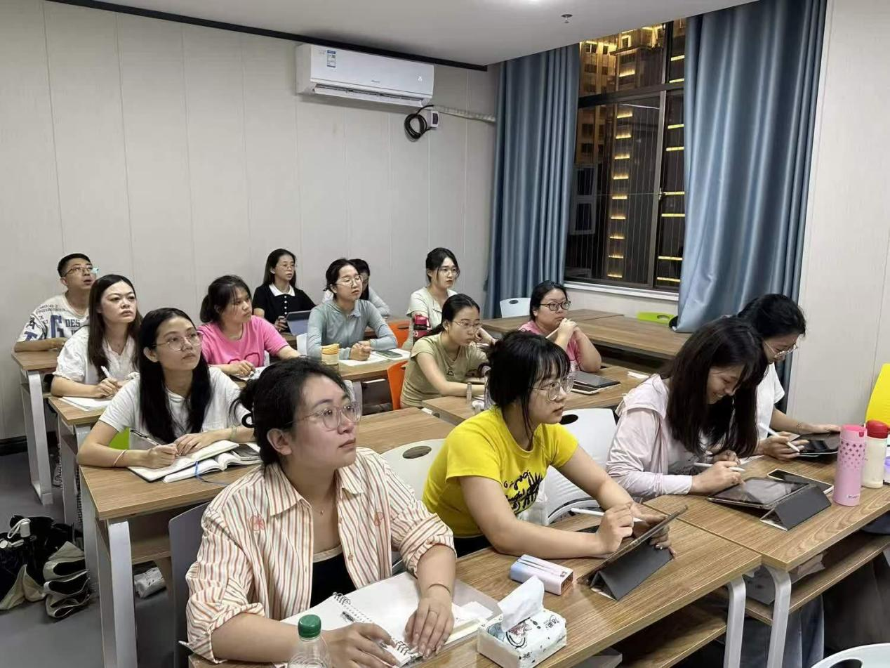 教师教育学院学科教学（语文）非全日制教育硕士 暑期名师进课堂活动（三）