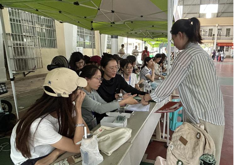教师教育学院研究生新生报到工作圆满结束