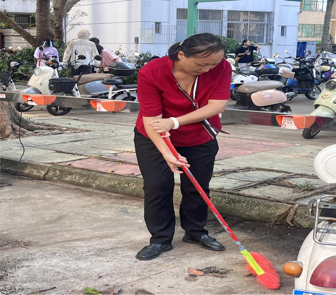 凝聚师生力量  建设美好家园