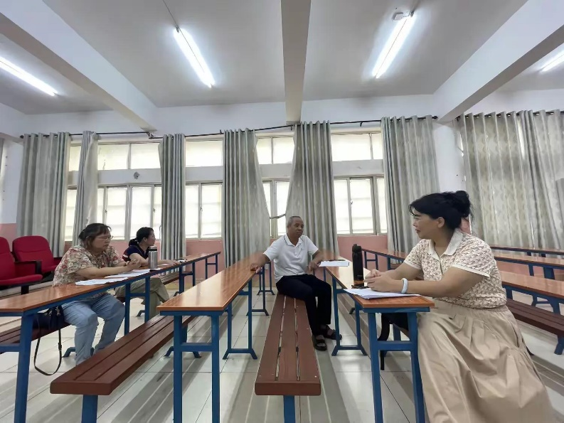 【临高教育实习】第5期 妙笔生花，畅享写作之旅——海南师范大学教授走进临高第三中学