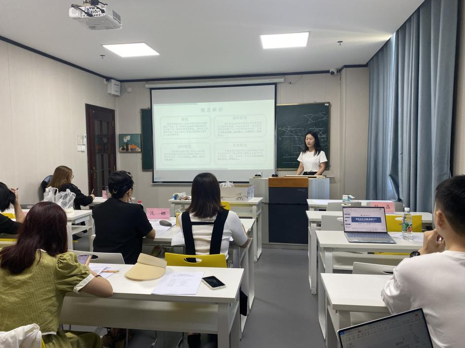 我院举办2022级学科教学（音乐）教育硕士学位论文开题报告