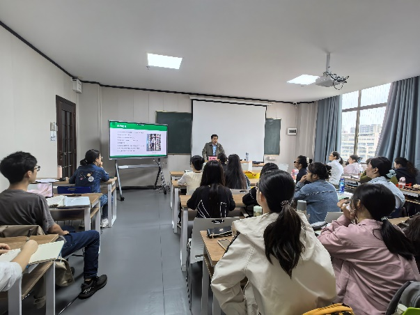 学科教学（历史）“名师进课堂”系列活动（二）