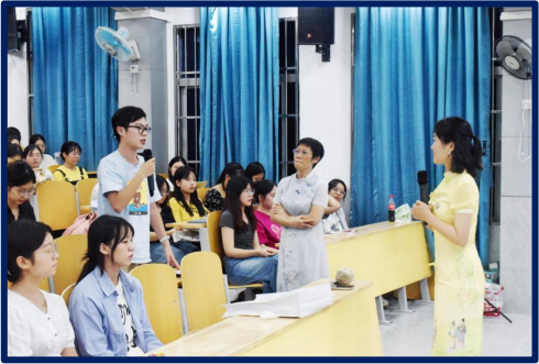 铸魂润心育良师——名师进课堂系列活动