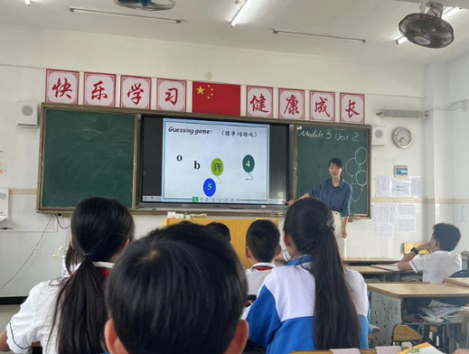 “教授博士团队服务基础教育”项目帮扶联东中学之英语学科预备活动