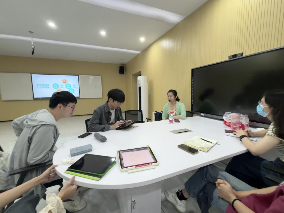 学科教学（生物）开展名师进课堂活动（二）