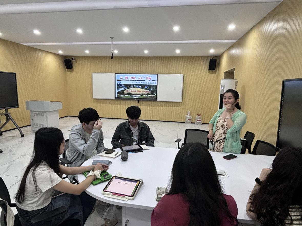 学科教学（生物）开展名师进课堂活动（二）