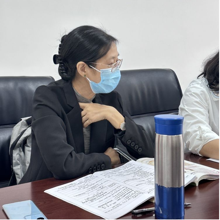 “教授博士团队服务基础教育 ”项目之助海南师大海口新海学校英语学科活动纪要（六）