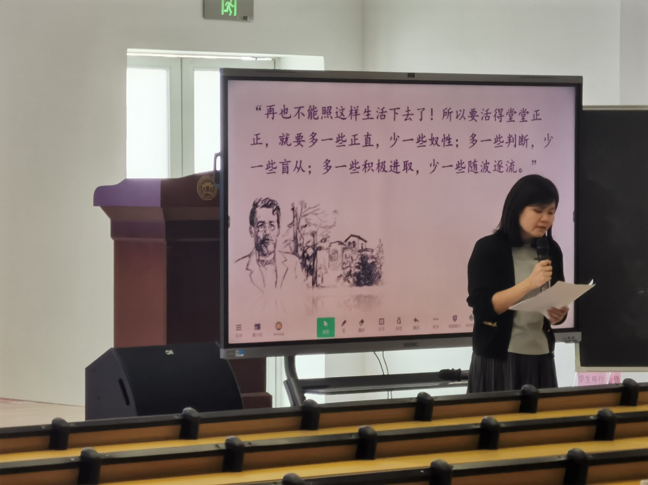 2023级学科语文研究生赴海南中学（美伦校区）参加教学开放周暨美府同课异构活动