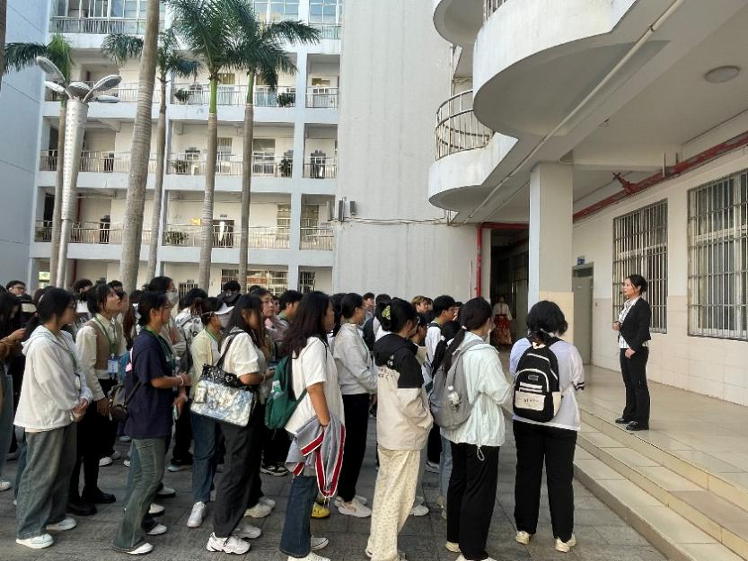 重返中学校园  感受教育魅力——记我校2023级地理、化学师范生教育见习·研习活动