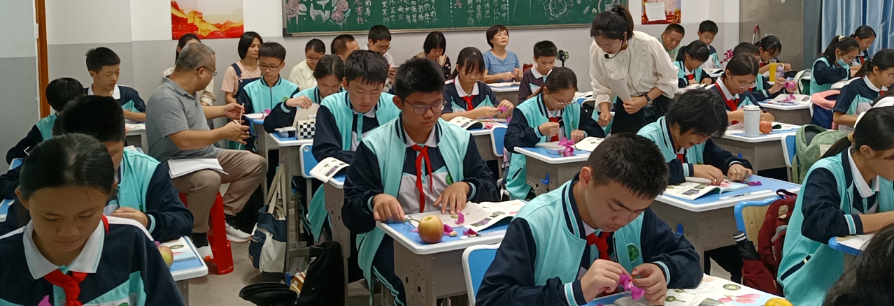 “教授博士团队服务基础教育”项目之推海南师大海口新海学校生物学科活动纪要（五）