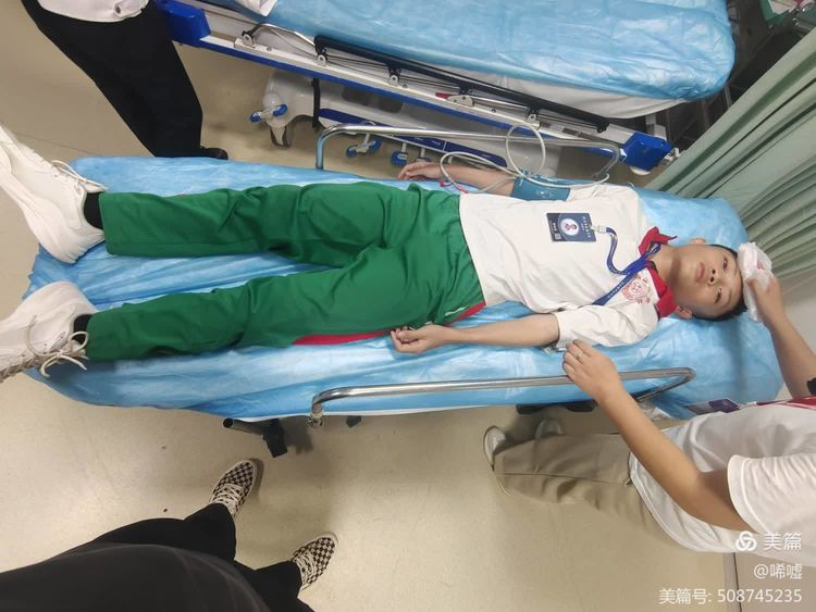 学生至上——学生健康的守护者