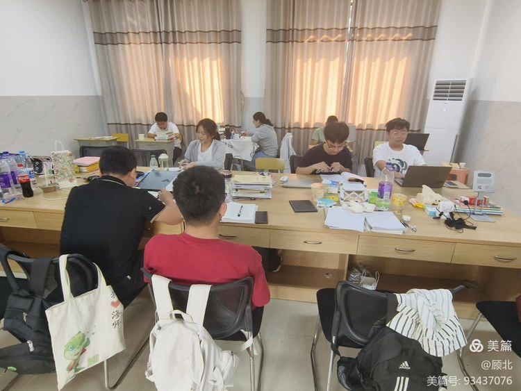 桃李春风又一程——实习教育新篇章 升旗--开启蓬勃的一周