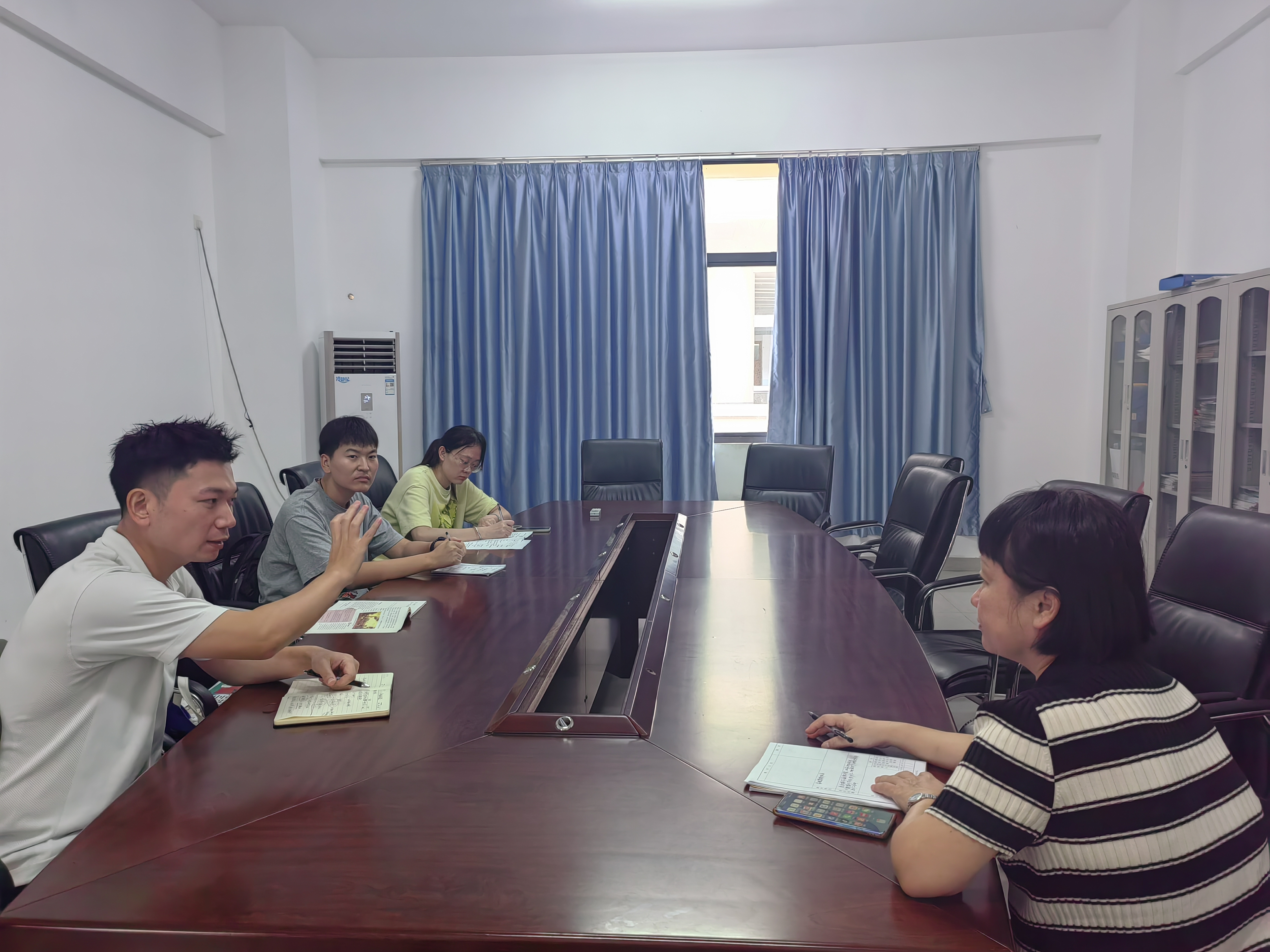 “教授博士团队服务基础教育”项目之助海南师大海口新海学校·历史学科活动纪要（一）