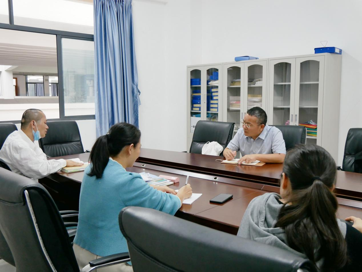 “教授博士团队服务基础教育 ”项目之助海南师大海口新海学校地理学科活动纪要（一）