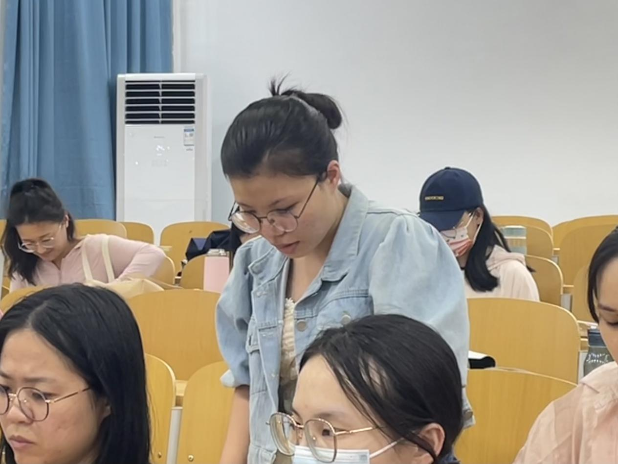 教师教育学院开展“我为自贸港建新功”研讨会